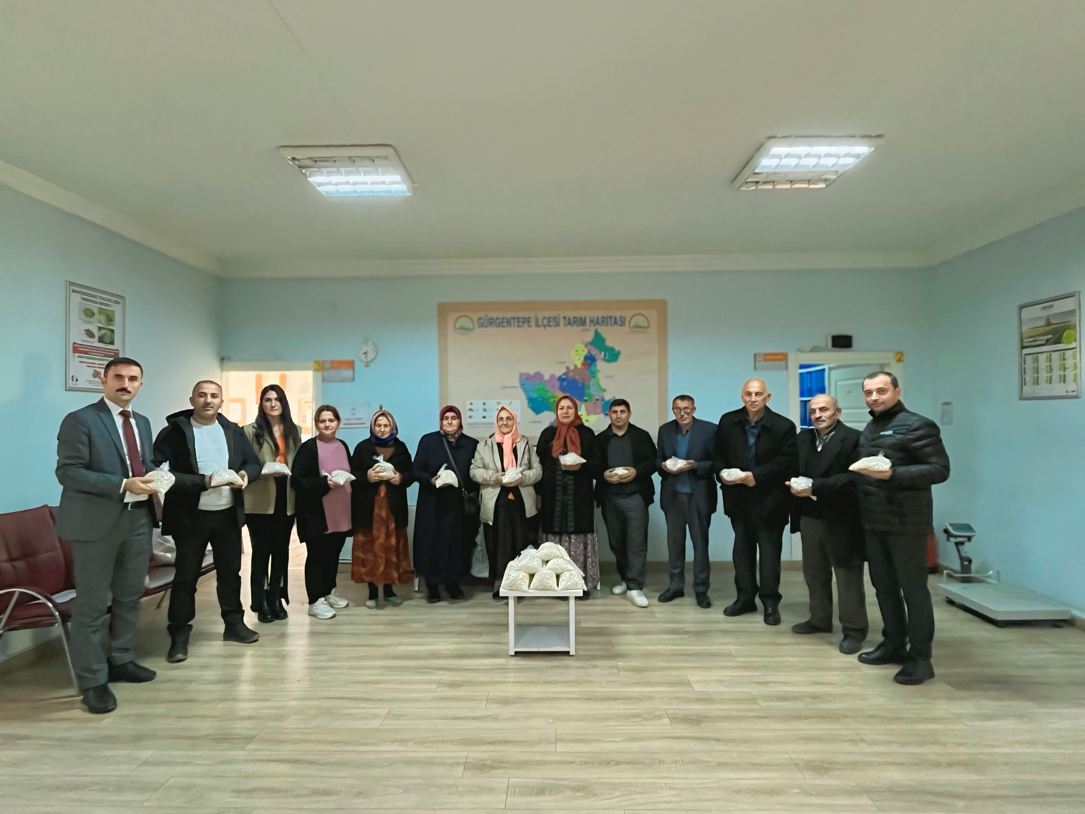 BÜYÜKŞEHİR İLE ÜRETİCİNİN YÜZÜ GÜLÜYOR